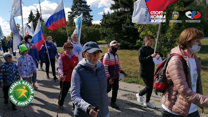 Человек идущий: чем полезна ходьба, как начать ходить и увеличить число шагов, как сохранить мотивацию