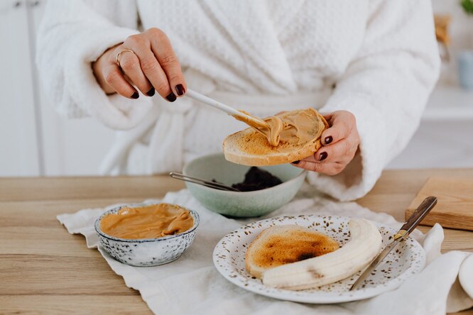 Сэндвич с арахисовой пастой