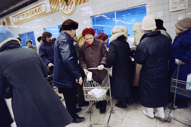 Почему в СССР был дефицит